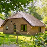 Molecaten Park De Leemkule База отдыха 4*