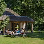Semesterpark Molecaten Park De Leemkule 4*