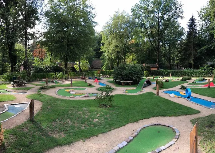 Molecaten Park De Leemkule 홀리데이파크 4*